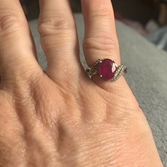 Genuine Niassa ruby sterling silver w diamond accents - Picture 7 of 8